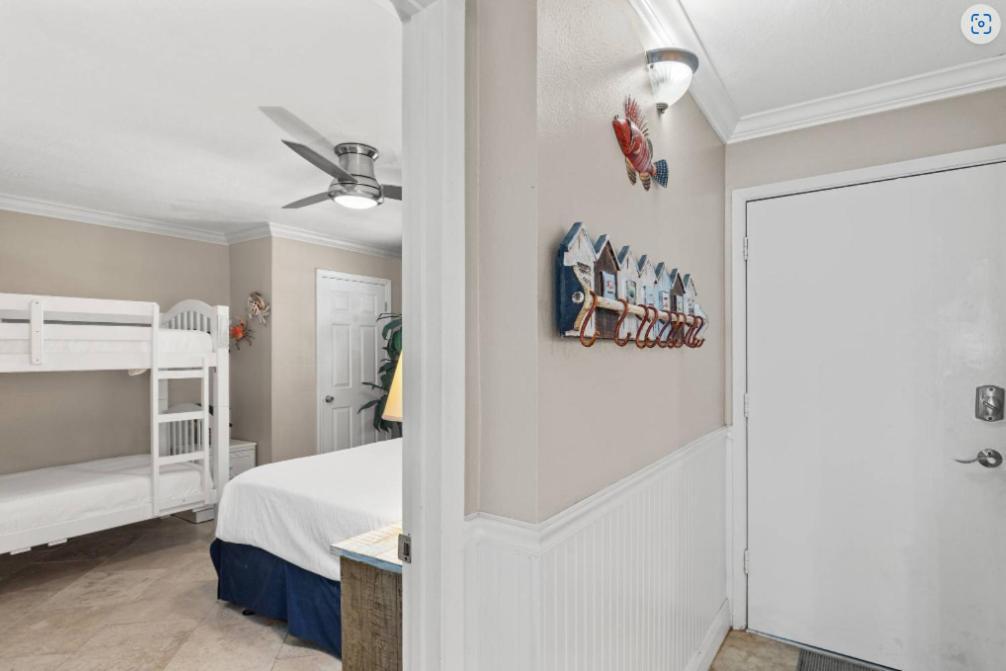 Holiday home Pinnacle Port B3-706